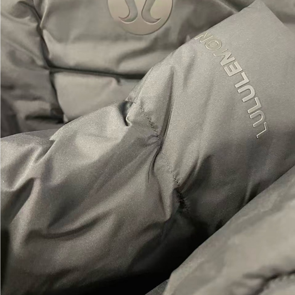 lululemon athletica Black Puffer Jacket - Picture 6 of 6